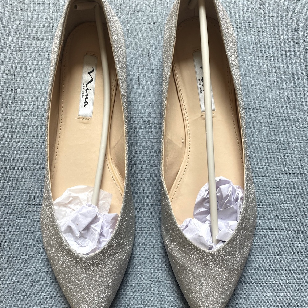 NINA New York Lorina Silver Glitter Flat
